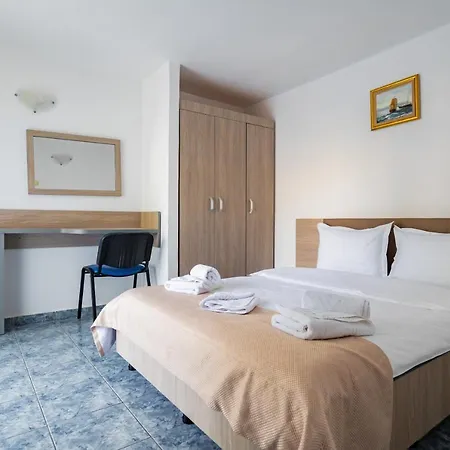 Отель Complex Paloma Coral Мамая