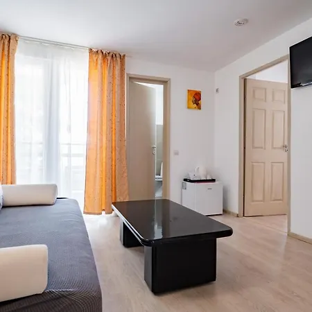 Отель Complex Paloma Coral Мамая