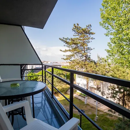 Complex Paloma Coral 3* Mamaia