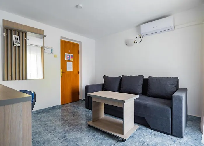 Complex Paloma Coral Mamaia